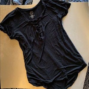 Maurice’s 24/7 lace up tee